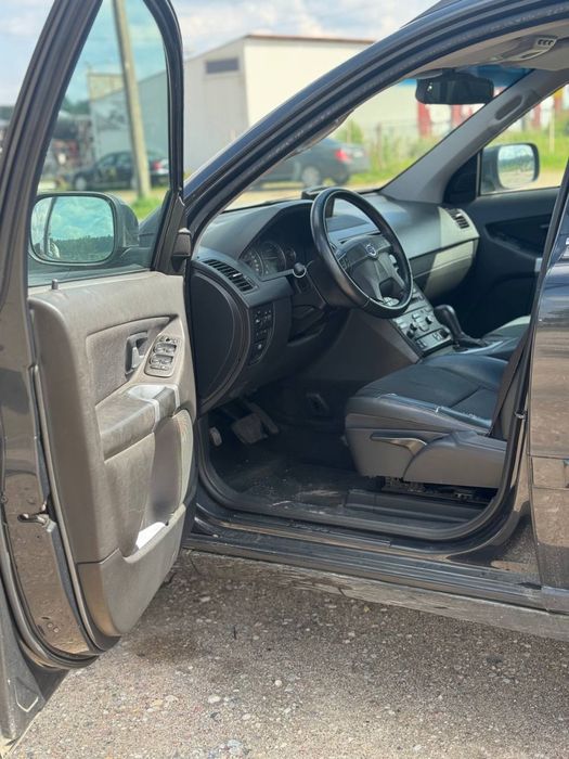 Volvo XC90,2010 рік, 2,4,7 місць,4х4