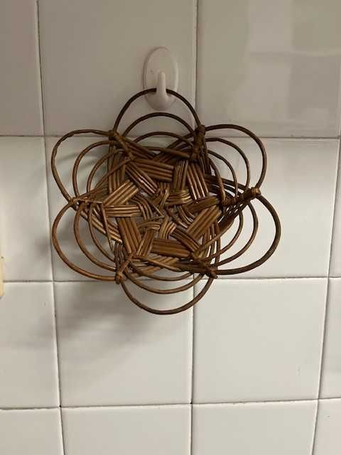 Cestos pequenos antigos