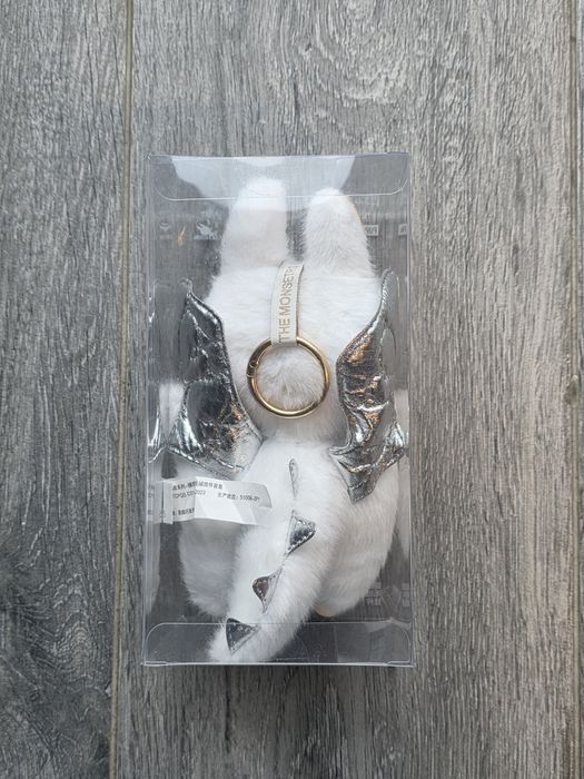 Labubu angel novo , embalado e selado