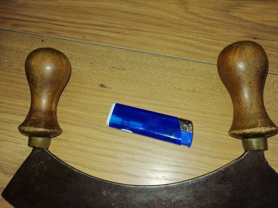 Stary tasak do ziół sygnowany