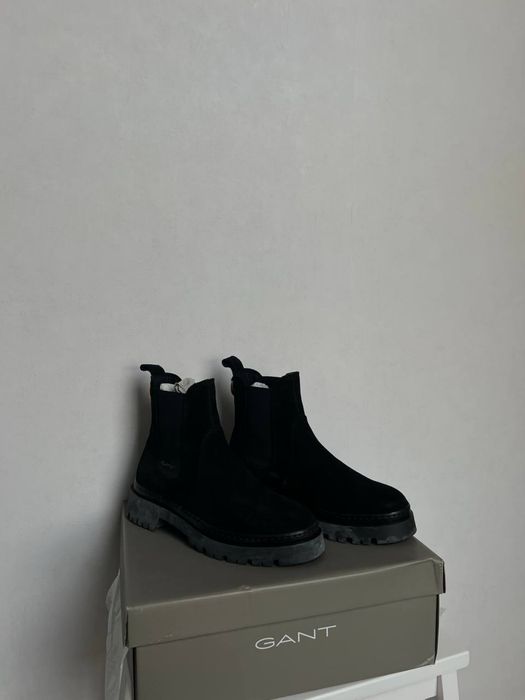 Нові шкіряні черевики Gant