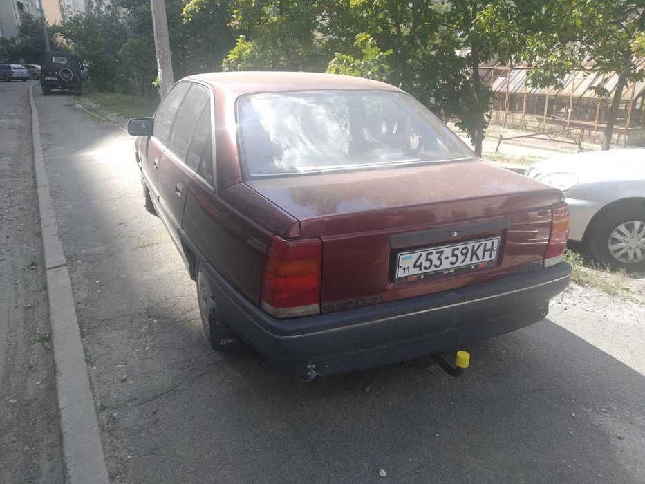 OPEL OMEGA 2.0I 1989р