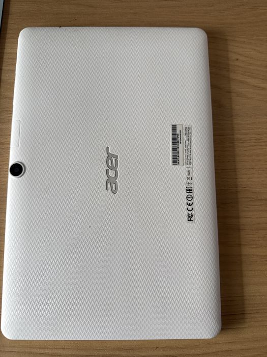 Tablet accer usado
