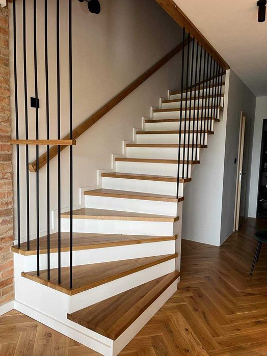 schody drewniane, dąb jesion