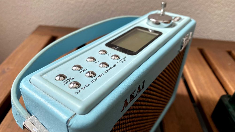 Rádio Despertador Akai R150BT Vintage Azul (Usado)