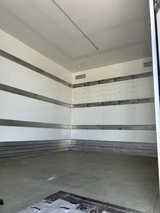 Izoterma Chlodnia Kontener Zabudowa Iveco Daily Mercedes Sprinter 2021