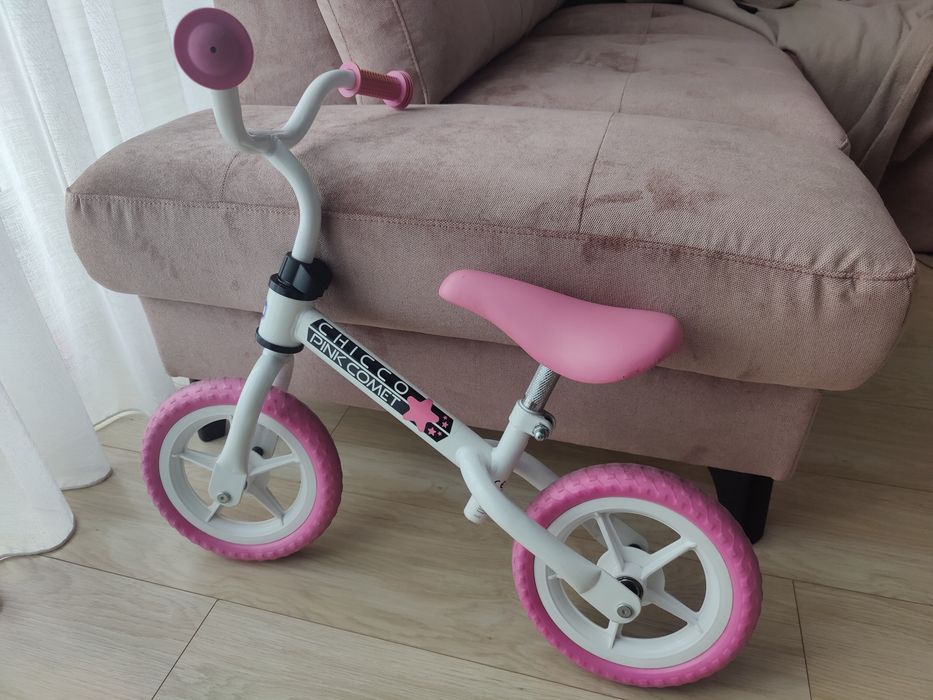 Rowerek biegowy Chicco pink comet