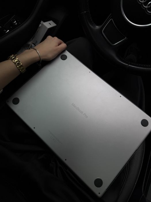 Macbook pro 16 m2 32/1tb