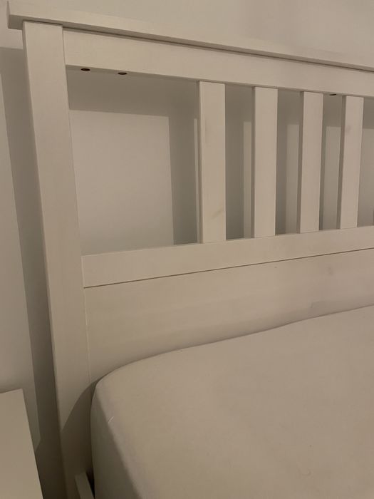 Cama HEMNES 1.60x2.00 (sem colchão)