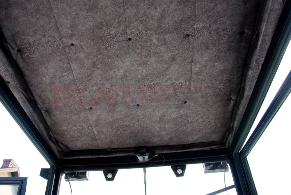 Kabina MF 235 255 z kołami 28" lub 32" sadownicza zwężona (OGRODNIK)