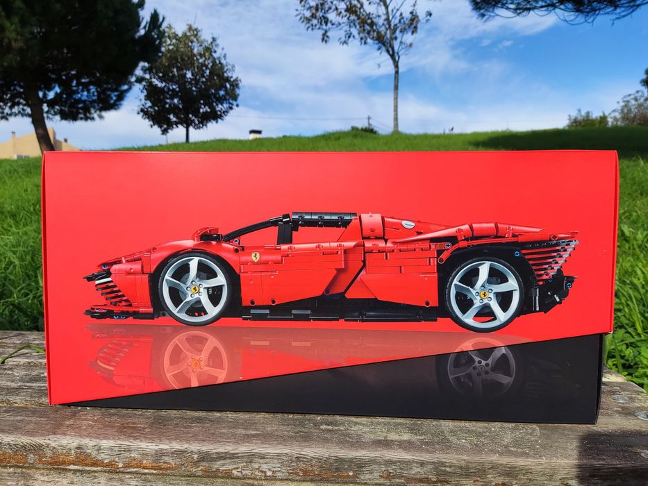 Lego Technic Ferrari Daytona SP3 42143