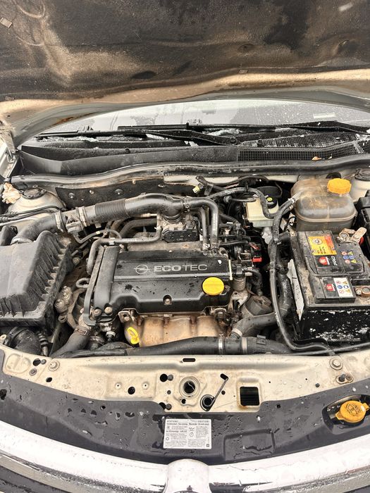 Опель астра H 2006 року