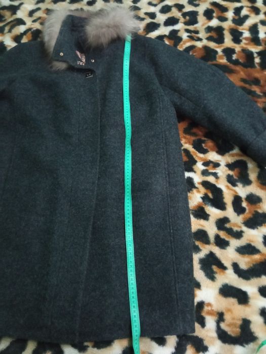 Пальто 52р, кашемир+воротник песец