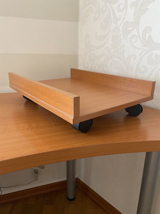 Рабочий стол, тумба, подставка для ПК