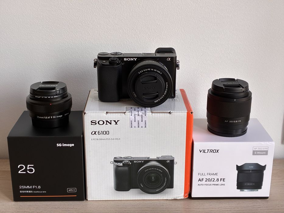Camera Sony A6100