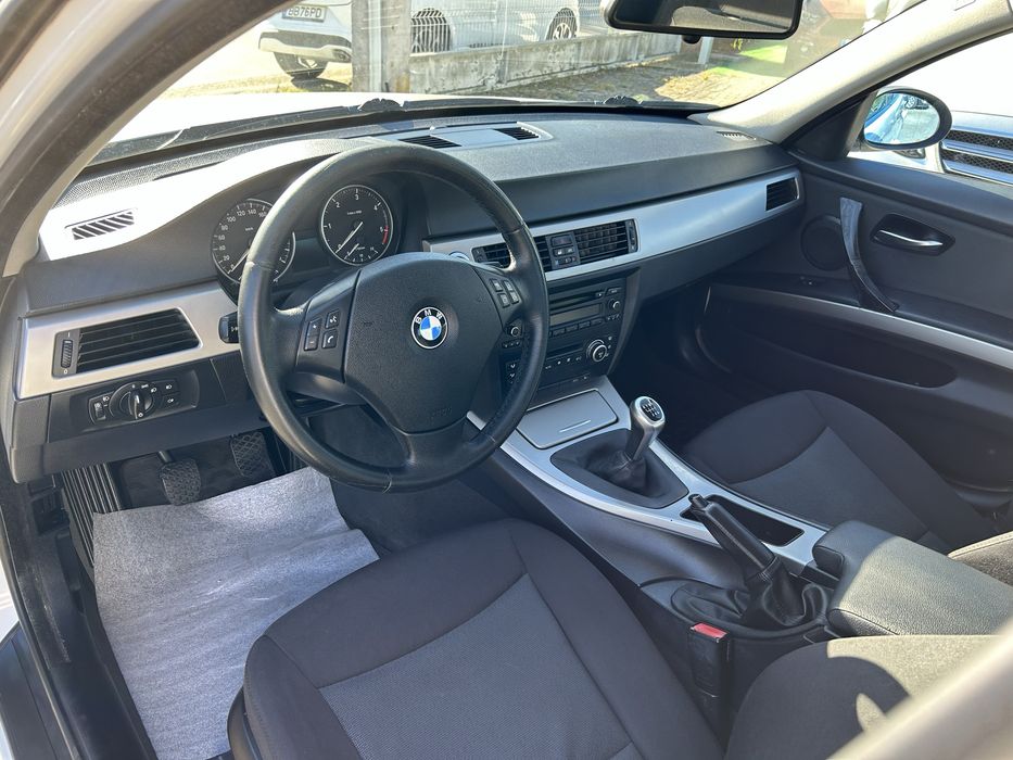 BMW 318d - Distribuição e Bimassa + Garantia