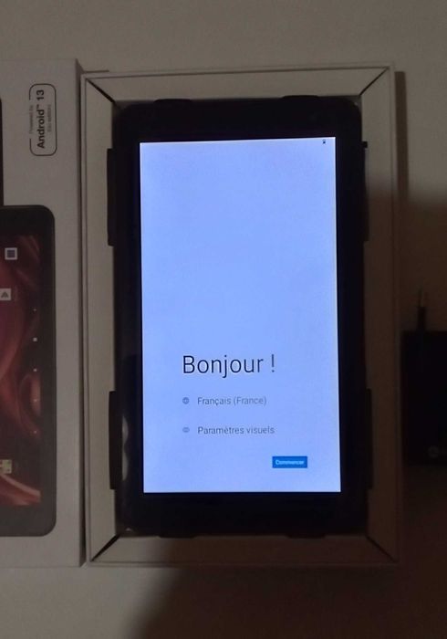 Tablet LOGICOM TAB76 (7'' - 2 GB - 16 GB - Preto)