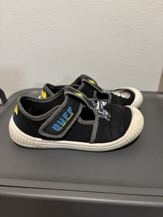 Kapcie chłopięce 29