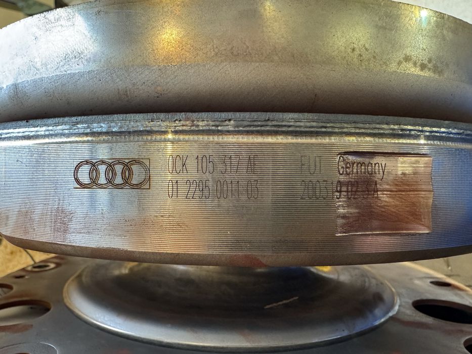 Маховик Audi A4 B9