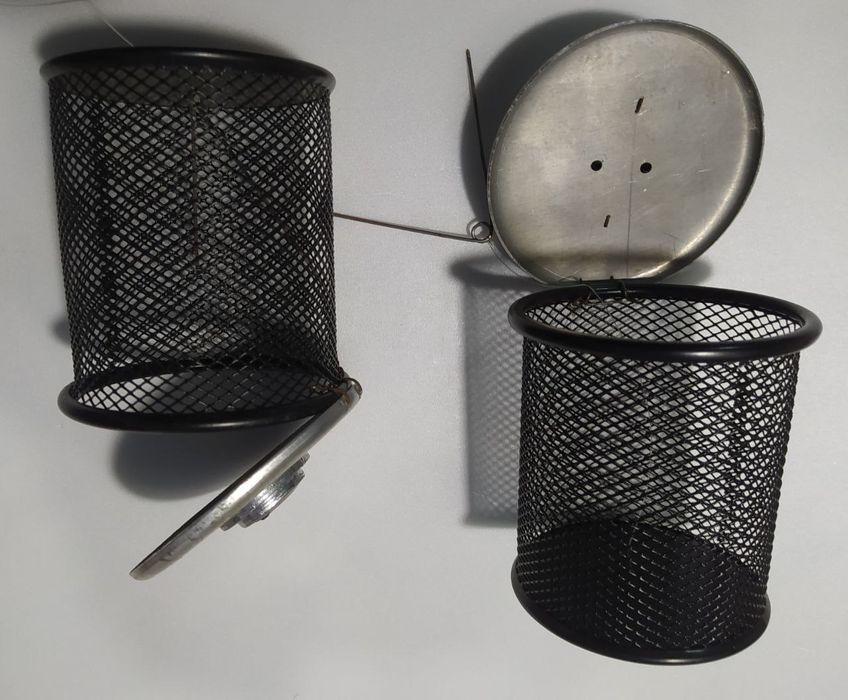 Продам ящик зимний .кормушки.отцепы