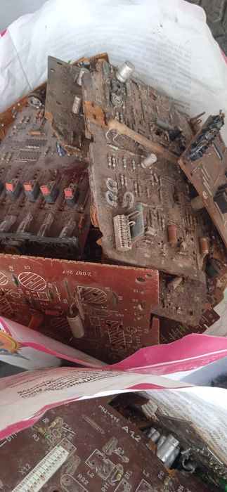 Побутові плати...