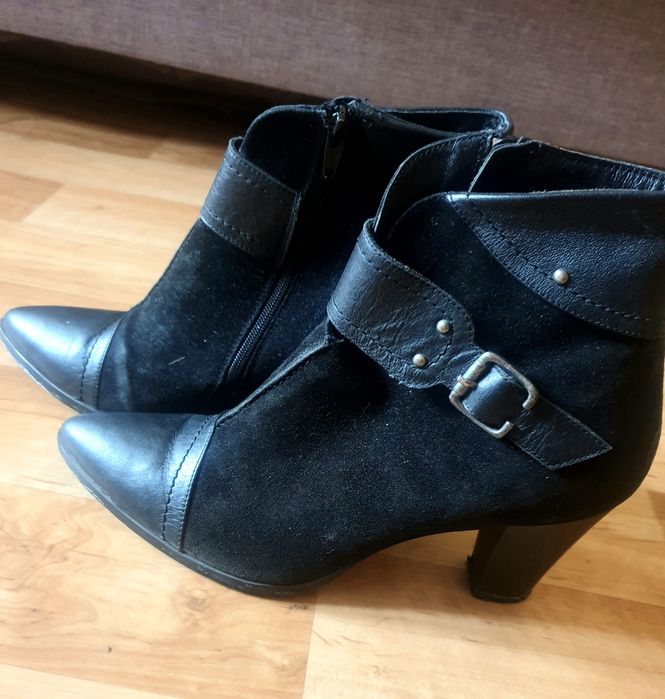 Зимове жіноче взуття