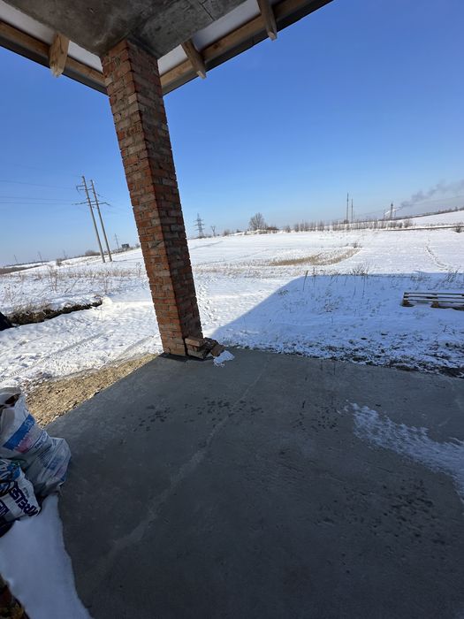 Продаж будинку і 30 сот землі яка примикає до траси ,Карпилівка кільце