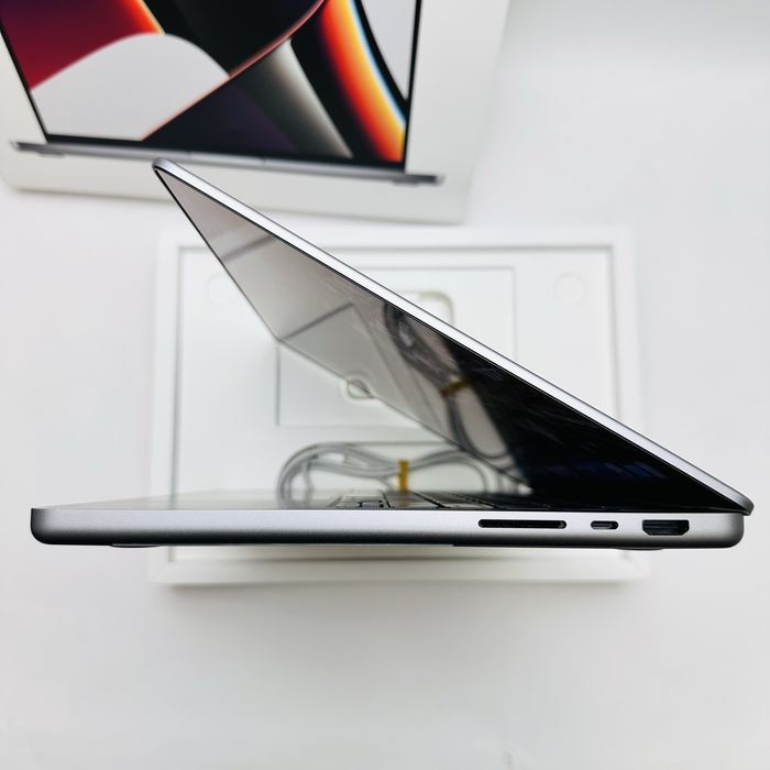 MacBook Pro 14" 2021 M1 Pro Space Gray 16GB 512GB SSD
