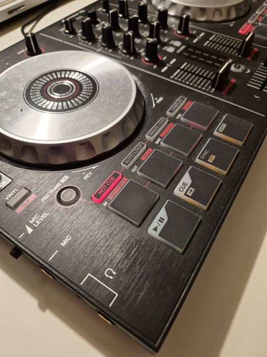 Kontroler Pioneer DDJ SB2