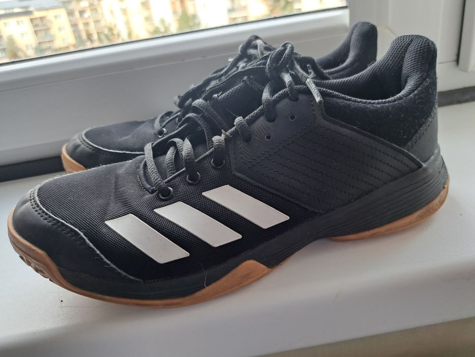 Czarne buty ADIDAS