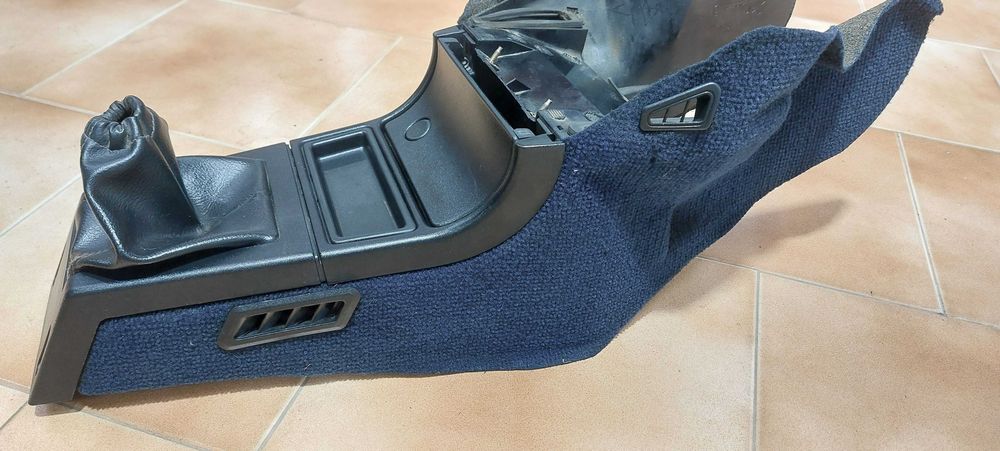 Peugeot 205 Mk2 Fase 2 Consola Central Azul / Preto