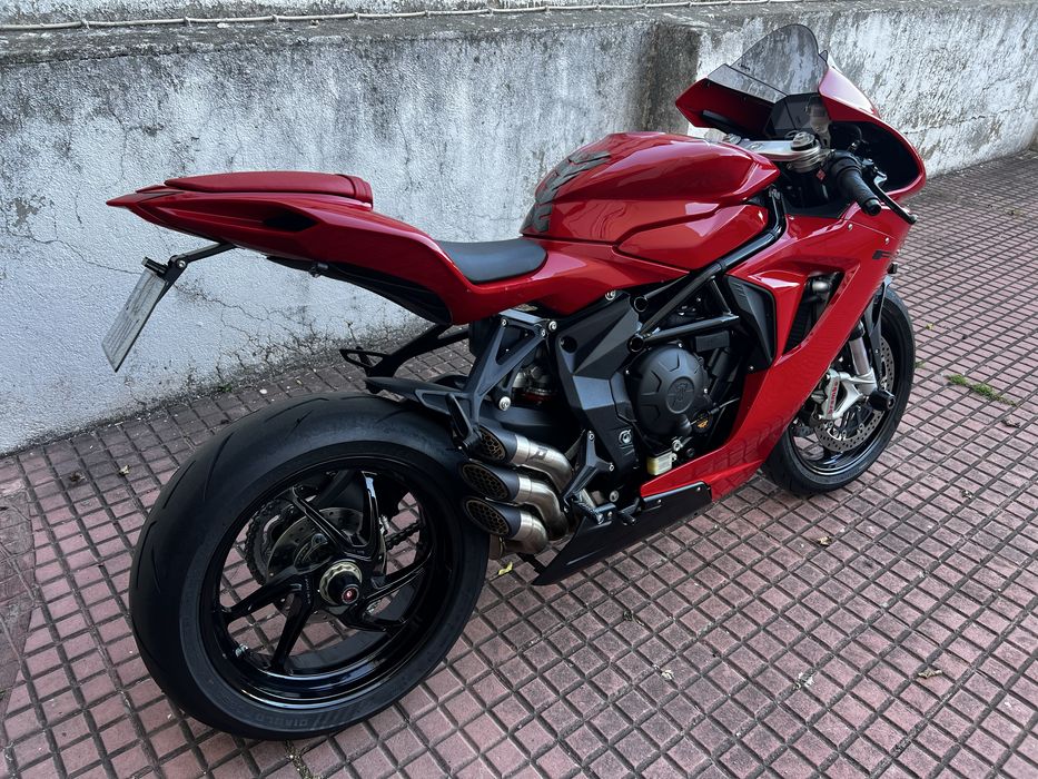 MV Agusta F3 Rosso