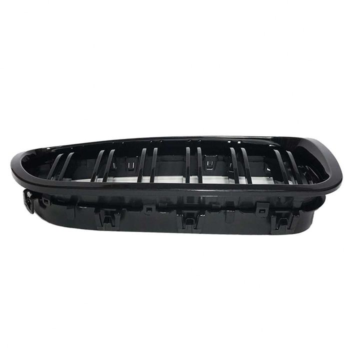 BMW F10 F11 GRILL NERKI M5 czarny połysk 2010 - 2017