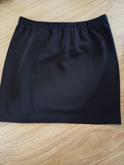 Spódnica dziewczęca galowa czarna Nowa r.158-164