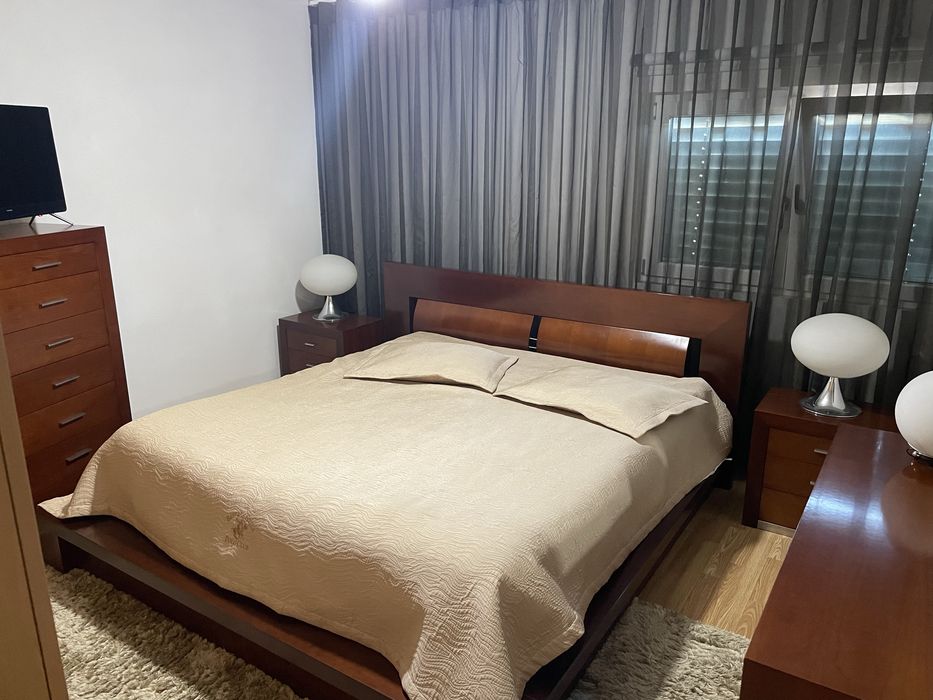 Quarto casal em cerejeira