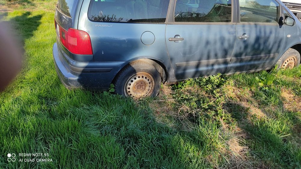 Volkswagen Sharan 1.8 turbo + gaz 6 biegów