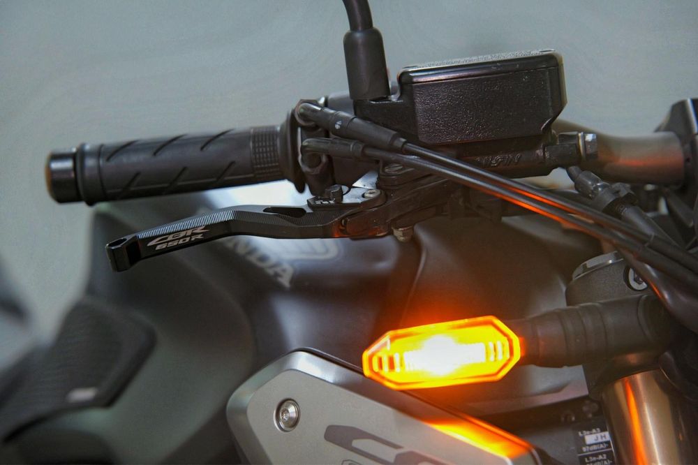 CB650R 2022 (35kw livrete)