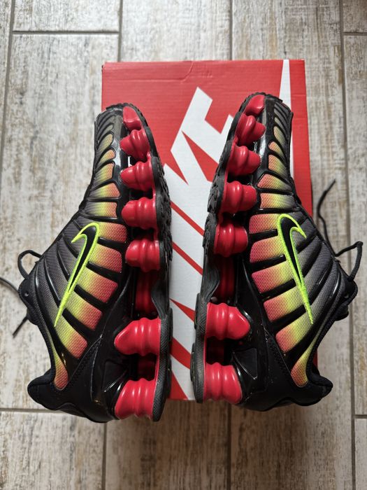 Кросівки Nike shox TL