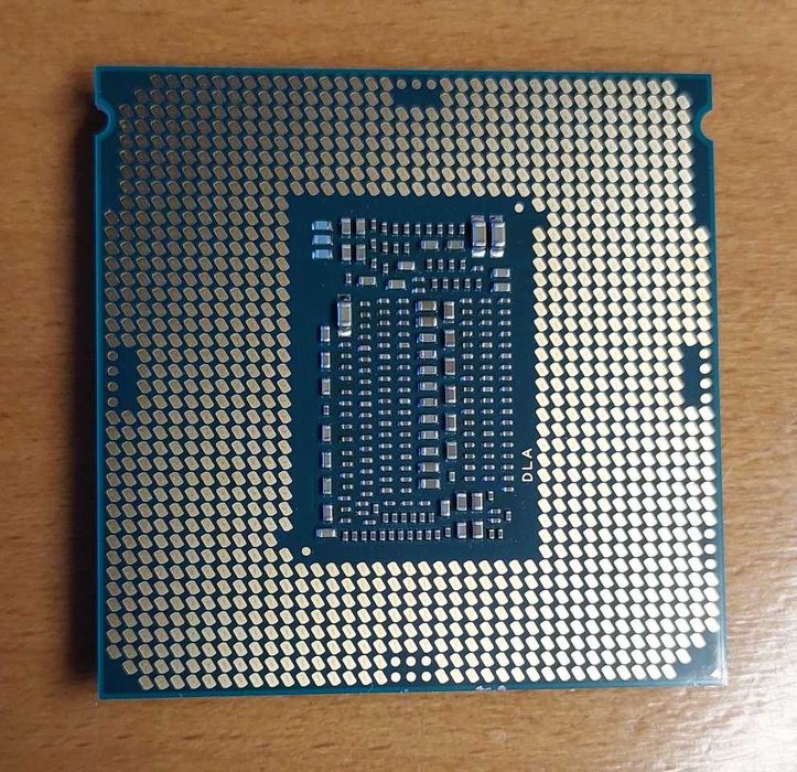 Intel Core i7-9700K | 8 núcleos | Testado e totalmente funcional