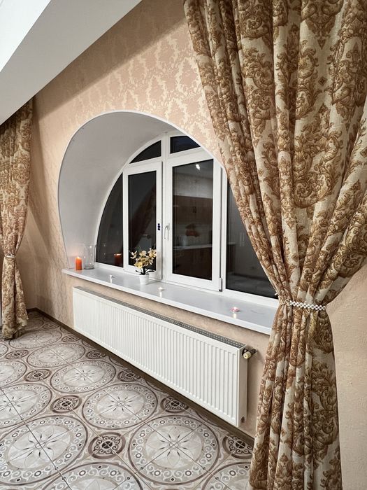 Здам подобово 2 кімнатну квартиру студія з видом на Дніпро та місто