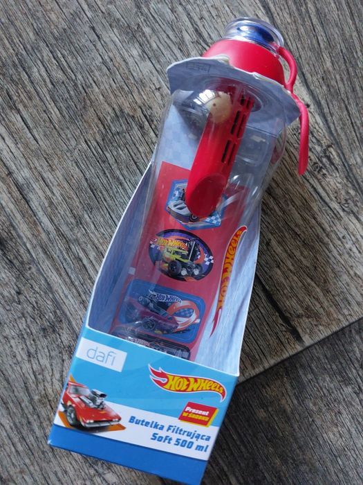 Hot Wheels butelka Dafi z filtrem i naklejkami, nowa.