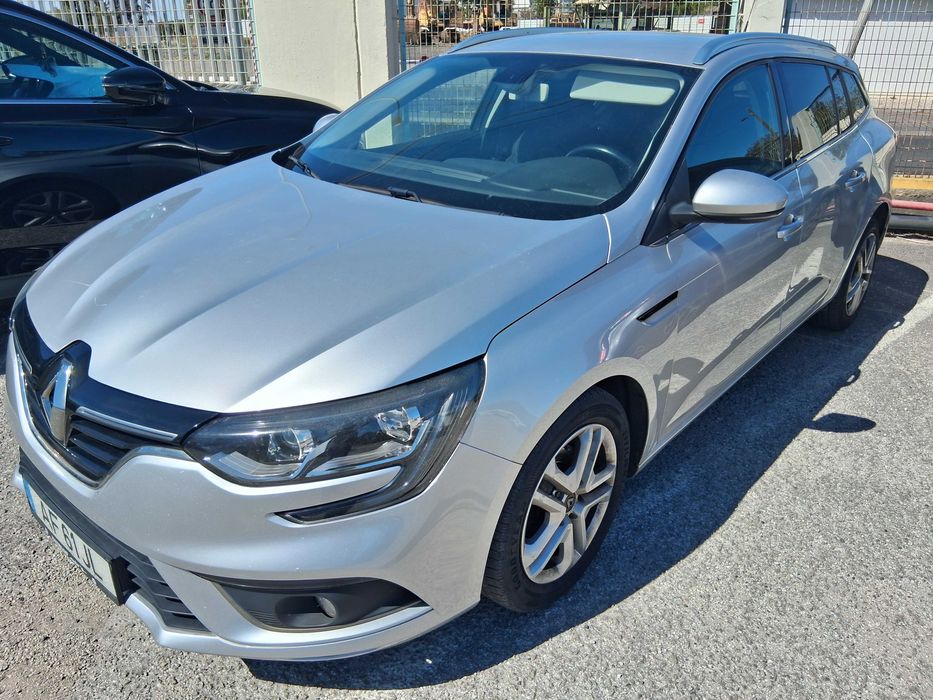 Renault Mégane Sport Tourer 1.5 dCi Limited EDC - Caixa Autómatica