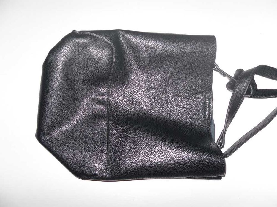 Torebka damska zakupiona w Anglii  skóra naturalna