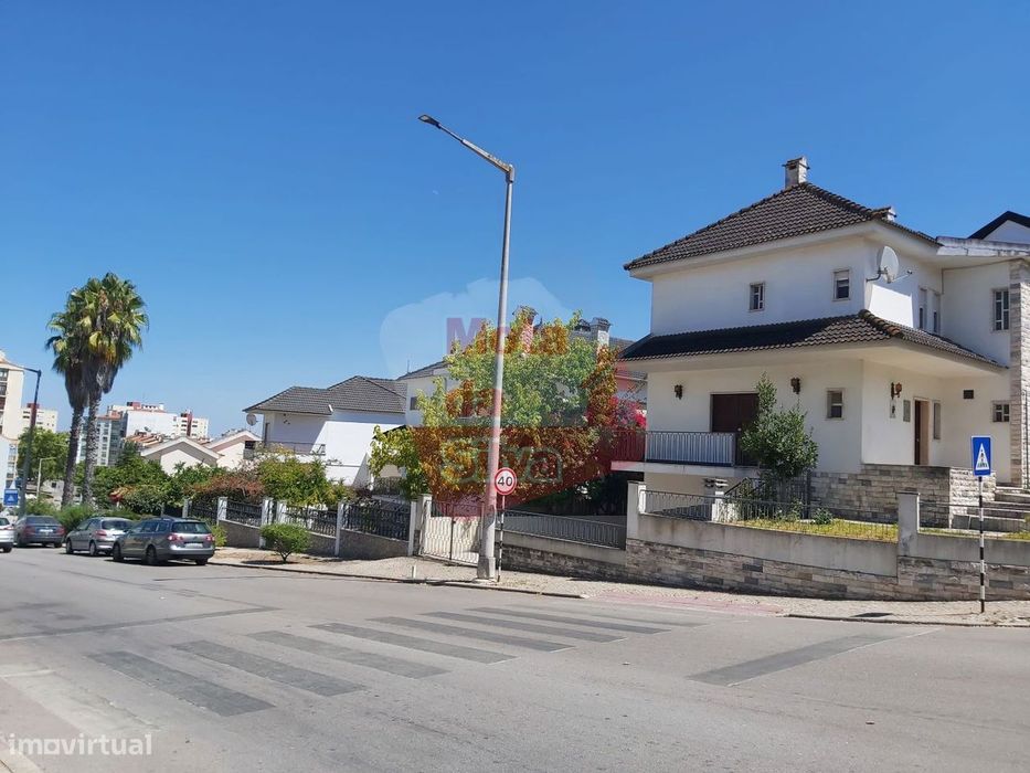 Excelente Apartamento com 3 Assoalhadas no Miratejo Corroios