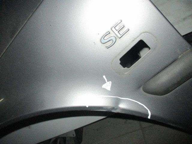 Guarda-lamas esquerdo SAAB 9-3 Hatch (YS3D)