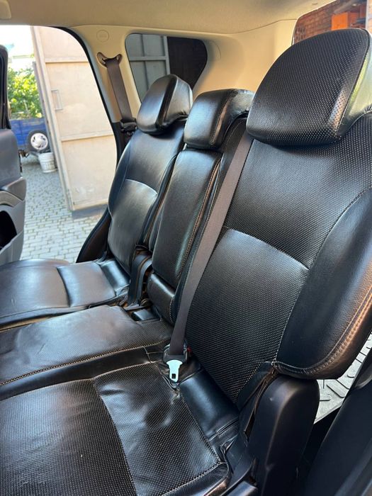 Mitsubishi Outlander XL