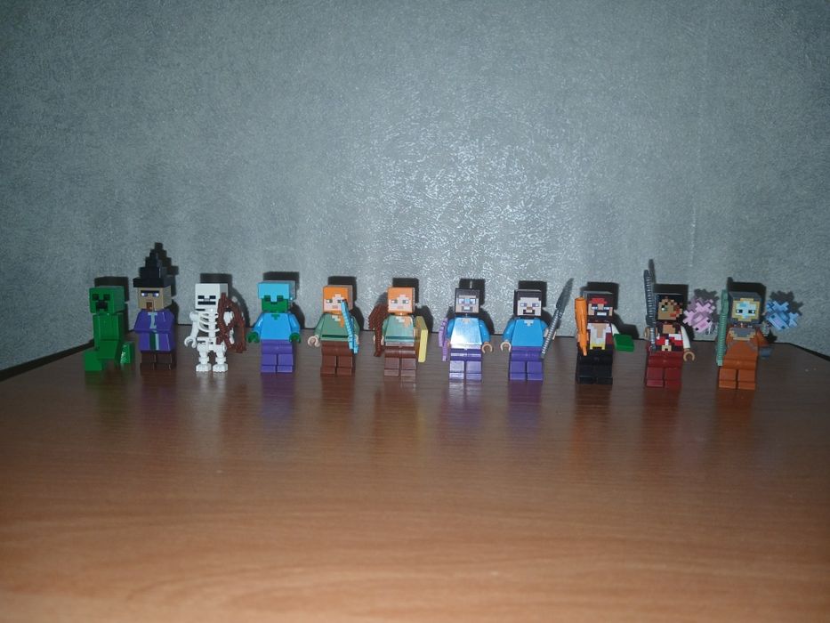 Lego minifigures, CR7