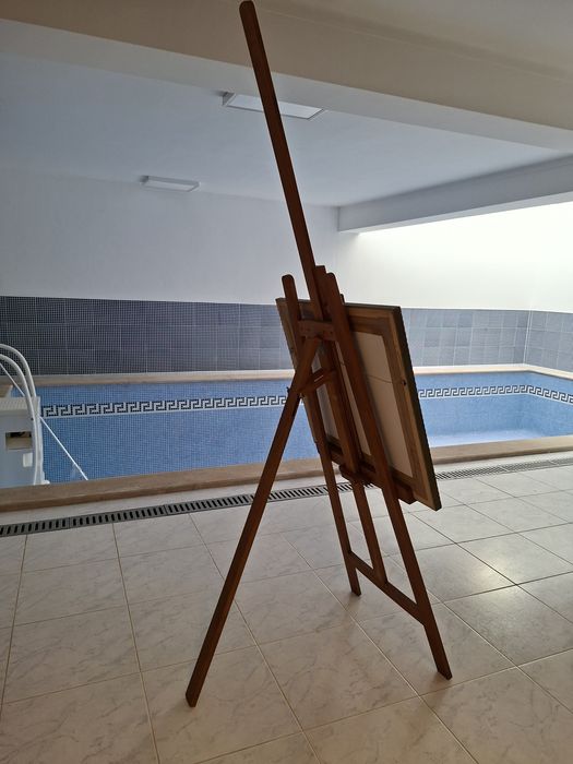 Cavalete Talens como Novo