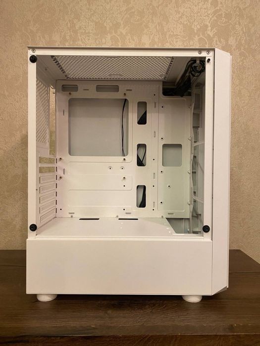 Ігровий корпус Vinga Cloud