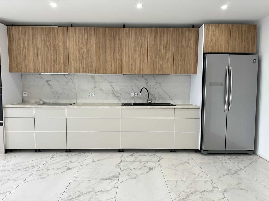 Велика 3 кімнатна квартира ЖК Веселка Річкова